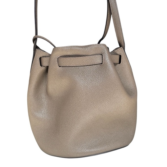 Mulberry Gray Pebbled Grain Leather Small Abbey Bucket Shoulder Bag - Picture 5 of 16